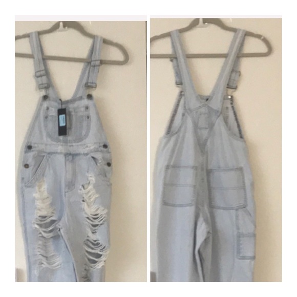 NWT🎈 Carmar LF stores distressed denim overalls - Picture 3 of 8